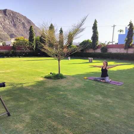بوشكار Pari Resort With Nature View المظهر الخارجي الصورة