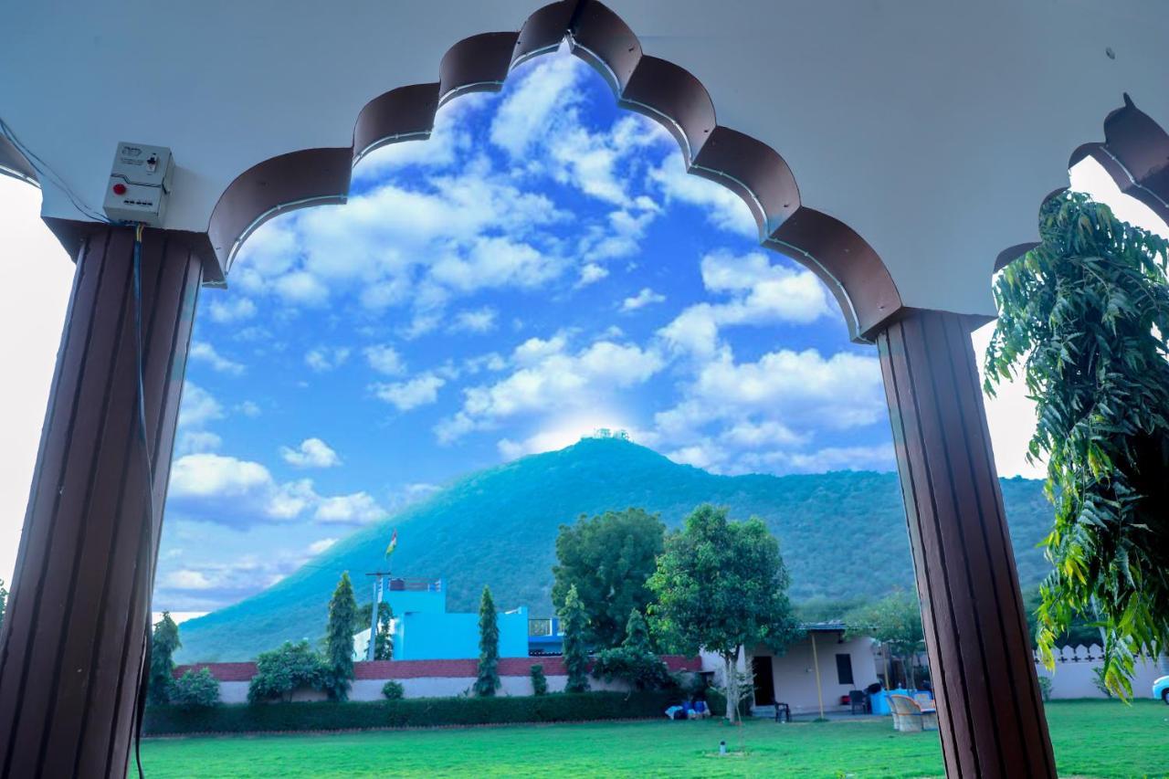 بوشكار Pari Resort With Nature View المظهر الخارجي الصورة