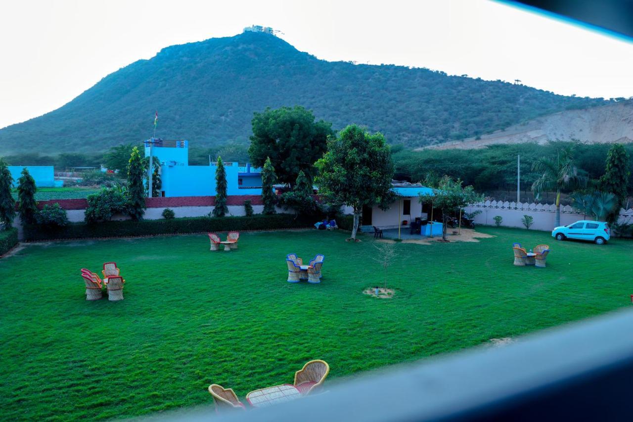 بوشكار Pari Resort With Nature View المظهر الخارجي الصورة