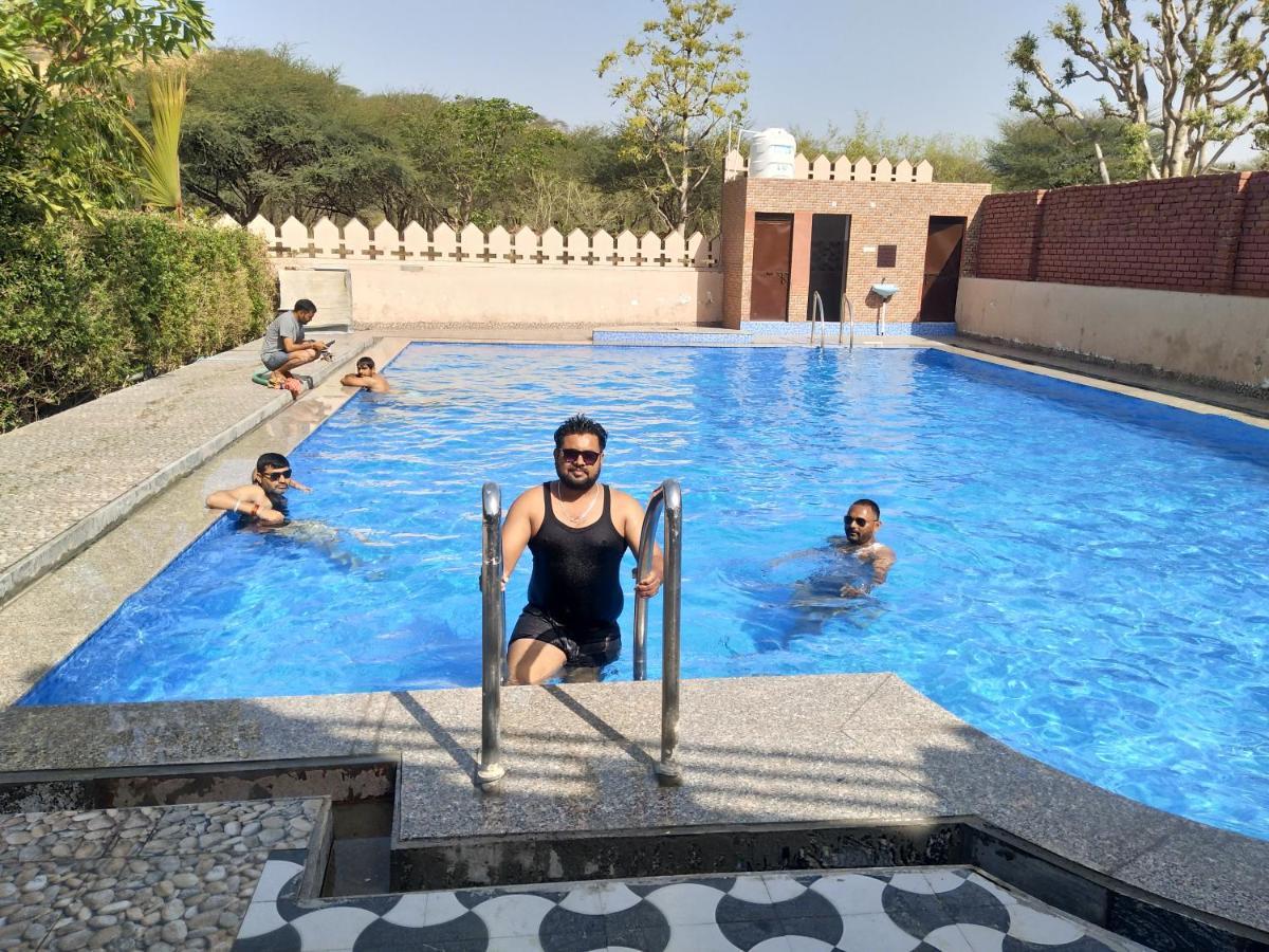بوشكار Pari Resort With Nature View المظهر الخارجي الصورة